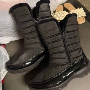 Weatherproof Women’s Boots size 7